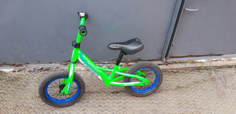 Детский беговел Crosser