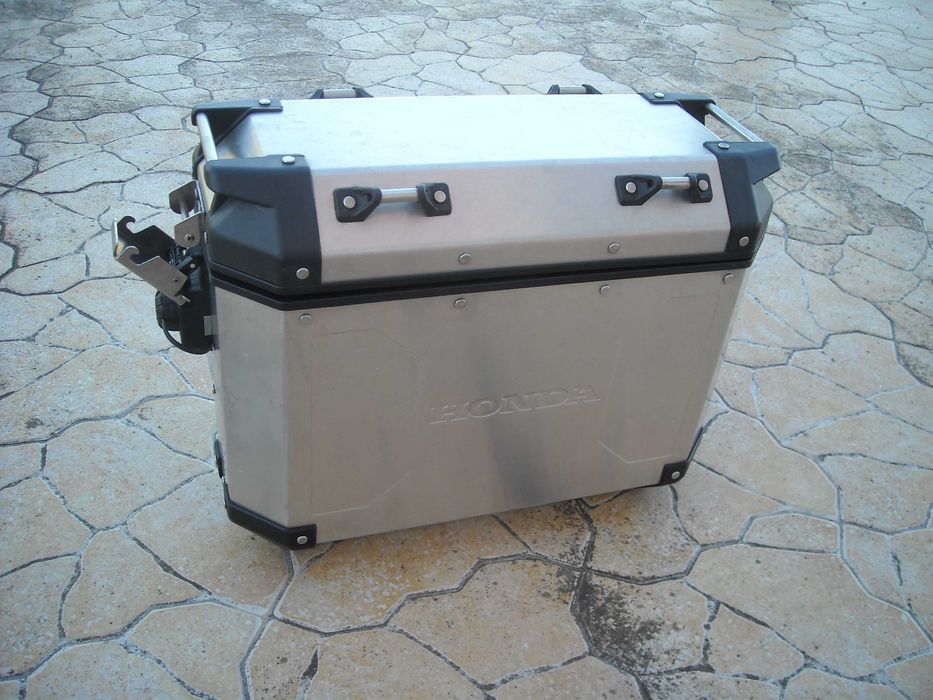 Honda AfricaTwin 1100 Malão Lado Direito