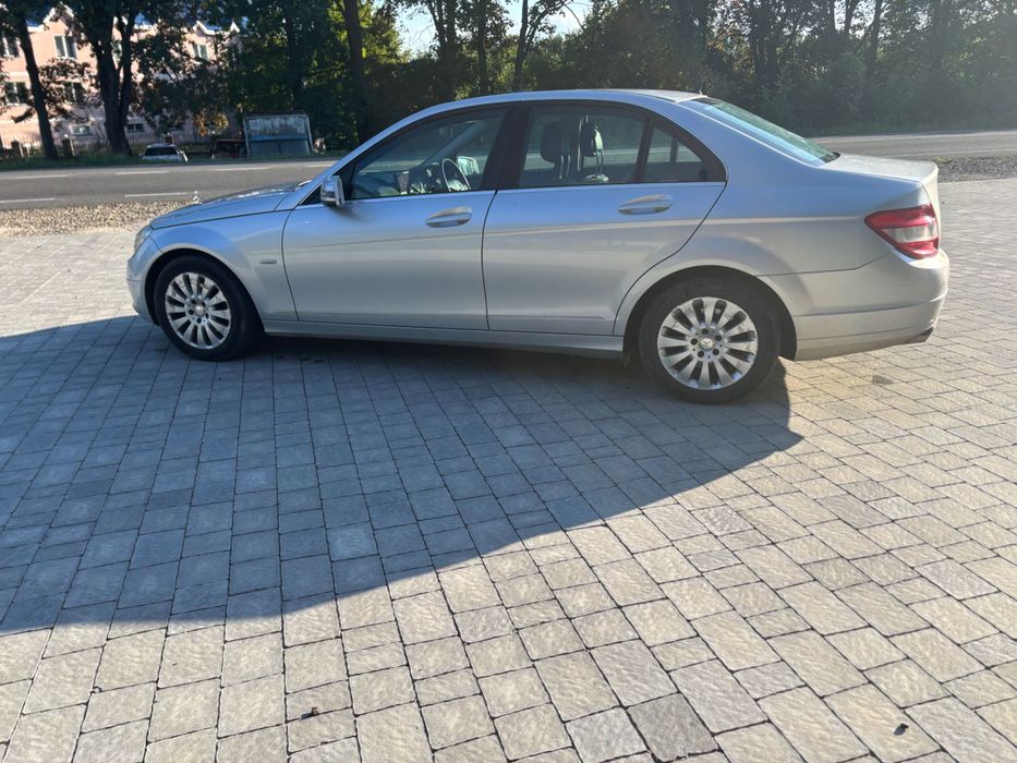 Продам Mercedes C-klass diesel automat