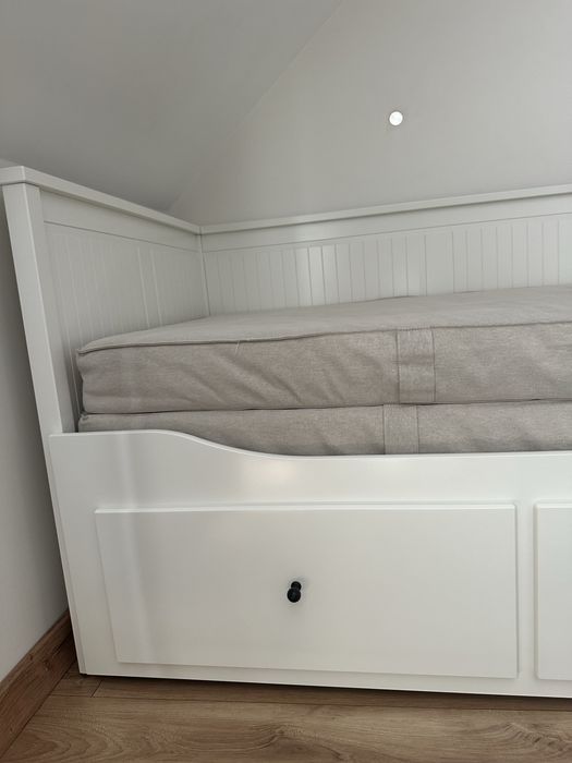 Sofa łóżko  Hemnes Ikea białe + materac