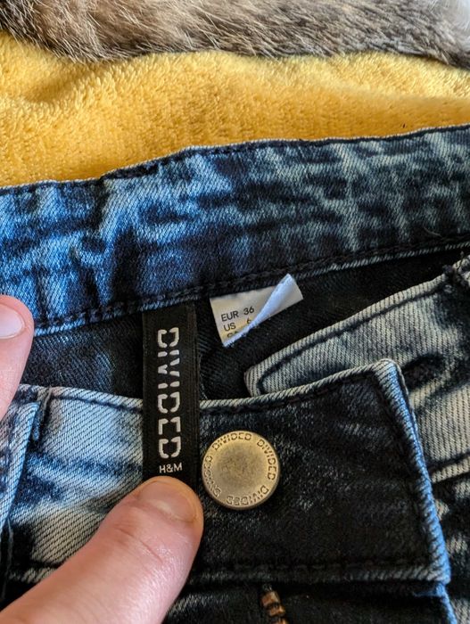 Męskie niebieskie joggery DIVIDED H&M rozmiar S 36