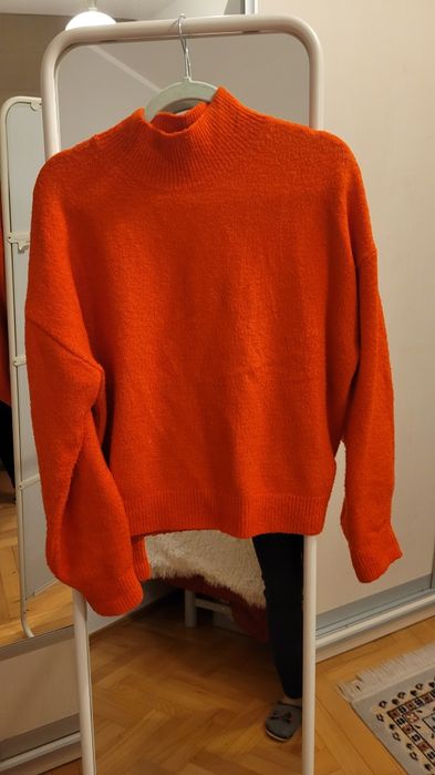Czerwony sweter H&M