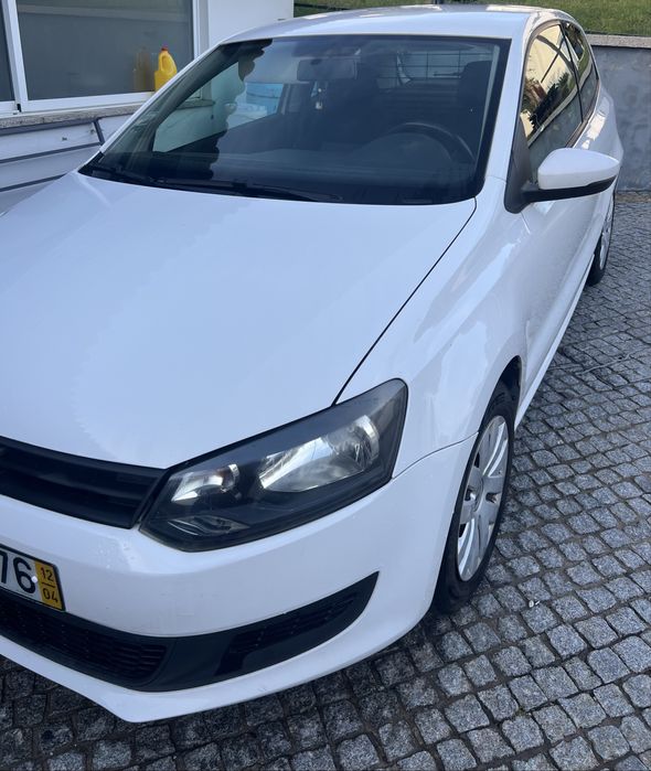 Vendo Volkswagen Polo em excelente estado geral,económico e ideal para uso diário.