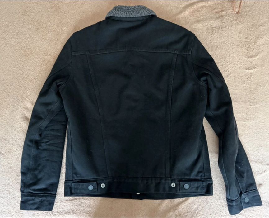 Casaco Levis (Tamanho M)