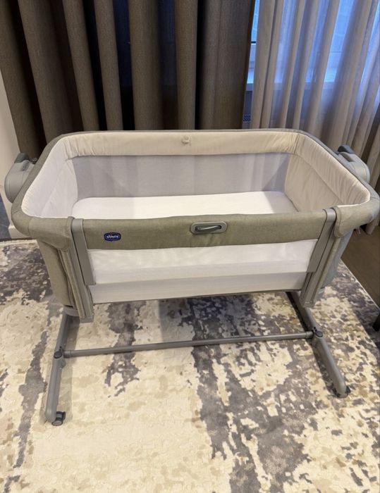 Ліжечко приставне Chicco Next2me magic