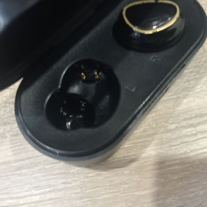 Продам наушники безпровідні TWS