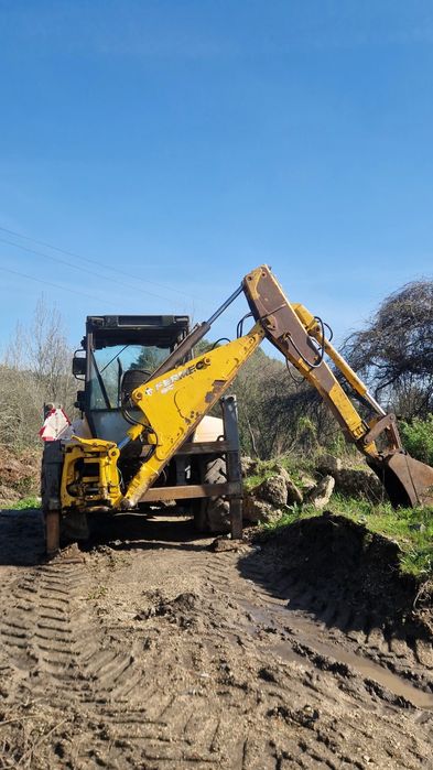 Retroescavadora Fermec 960 Arcozelo • OLX.pt