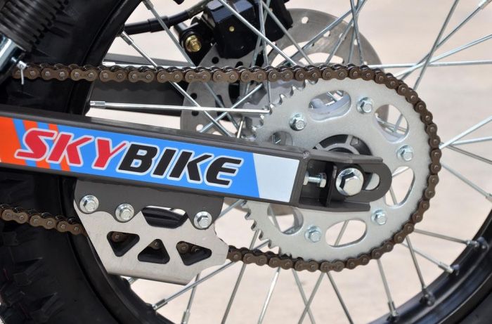Новий ендуро SKYBIKE CRDX 200 2026 21 18 кросовий мотоцикл тур ендуро доставка по Україні