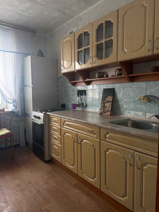 Здається в оренду двокімнатна квартира в центрі міста, р. Макдональдс!