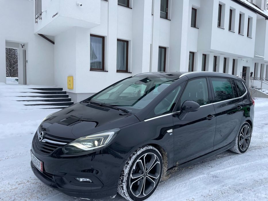 Opel Zafira 2018 / 2.0 diesel 170km / opc linie / 7 osób / alu 19 / piękna