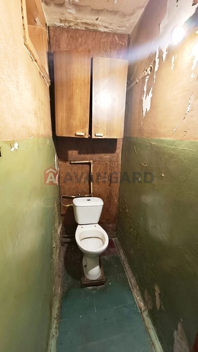 Продам 3 кімнатну квартиру в цегляному будинку