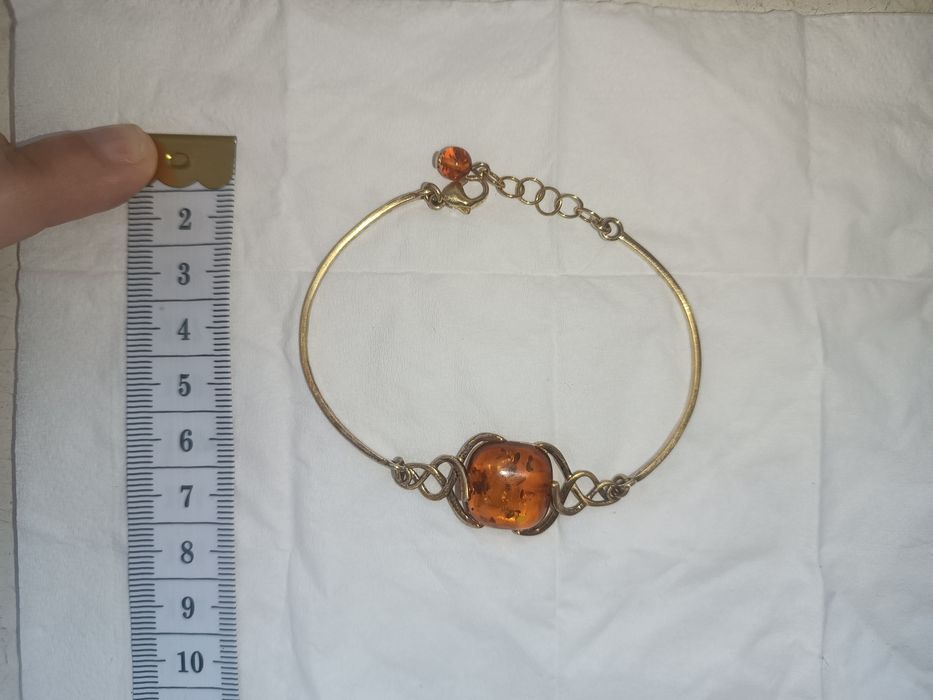 Браслет срібний в жовтій позолоті з бурштином