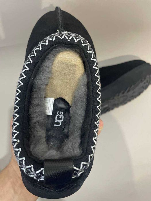 Ugg TAZZ Platform Black чорні угг на хутрі 38р 24см