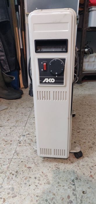 Aquecedor portátil do óleo.