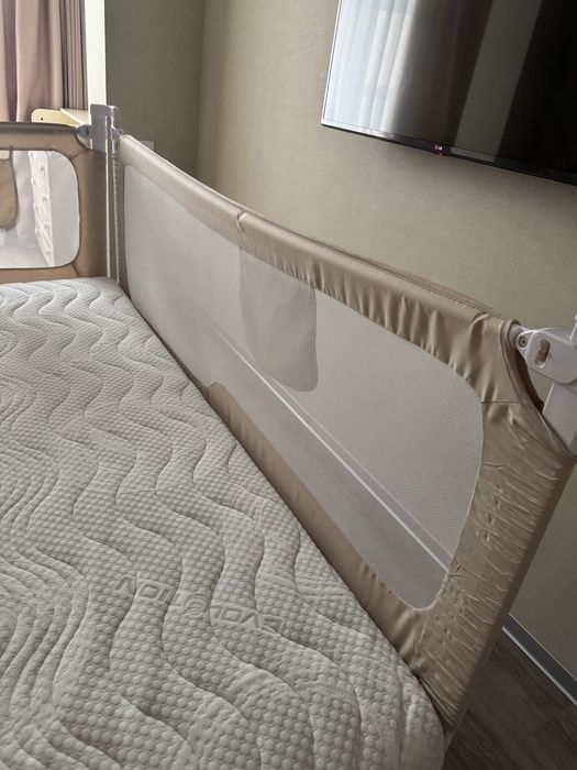 Захисні боти на ліжко 180х200. Комплект три борти