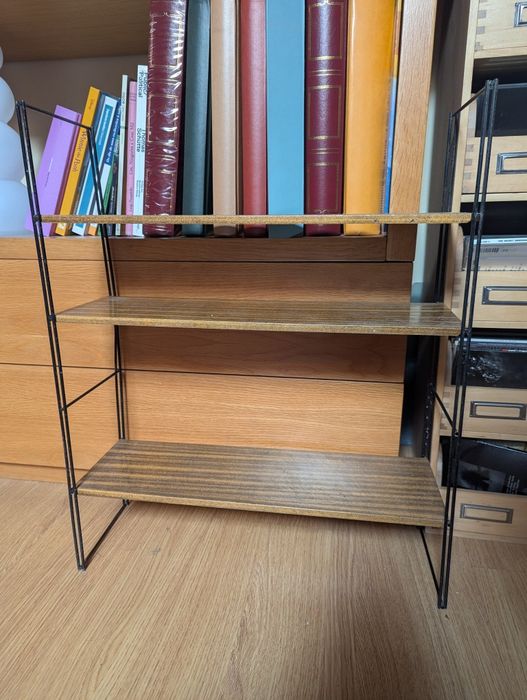 Estante metal anos 60