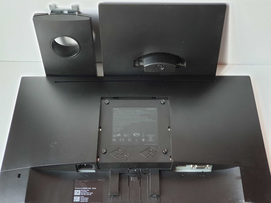 монітор 19" Dell E1916He VGA  DisplayPort c13 EE7