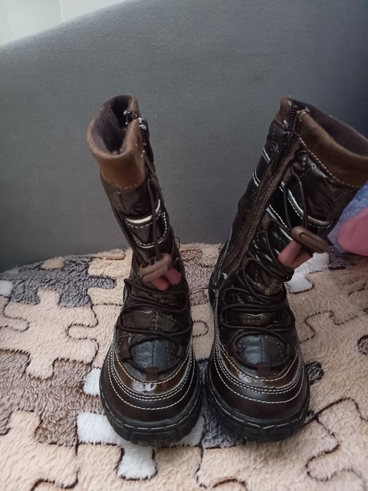 Зимові сапожки, черевики на дівчинку