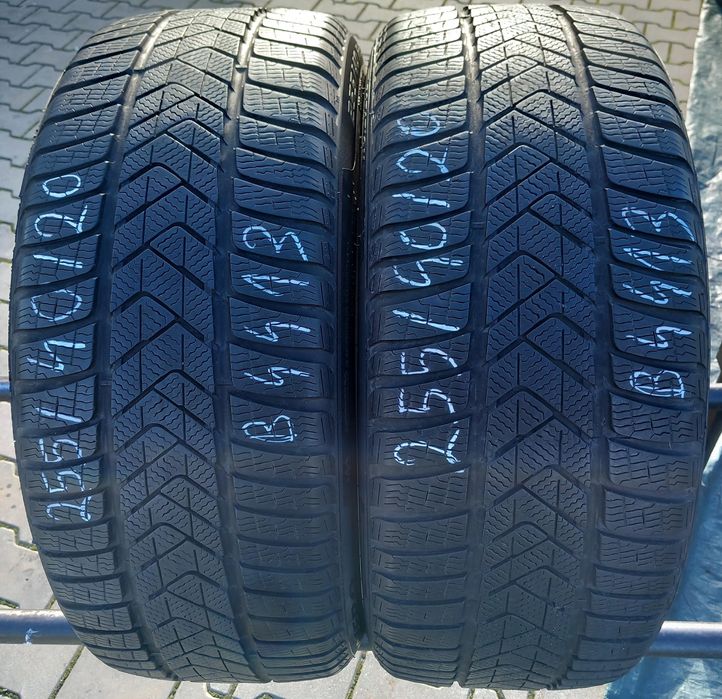 255/40/20 Pirelli SottoZero 3 AO 101W