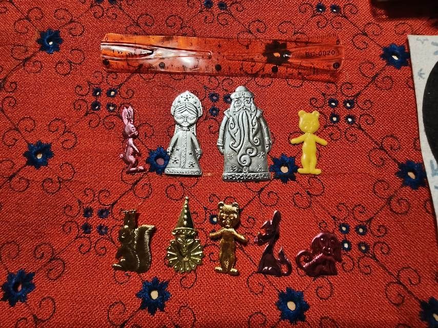 Новорічні іграшки, новогодние игрушки