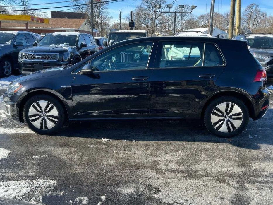 Volkswagen e-Golf SEL Premium      2018