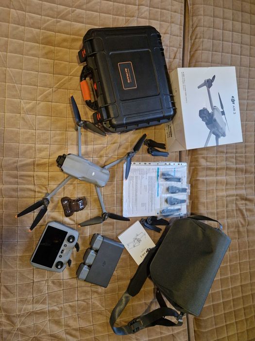 Dron DJI Air 3 Fly More RC Combo 3x bat. aparatura z ekranem GWARANCJA