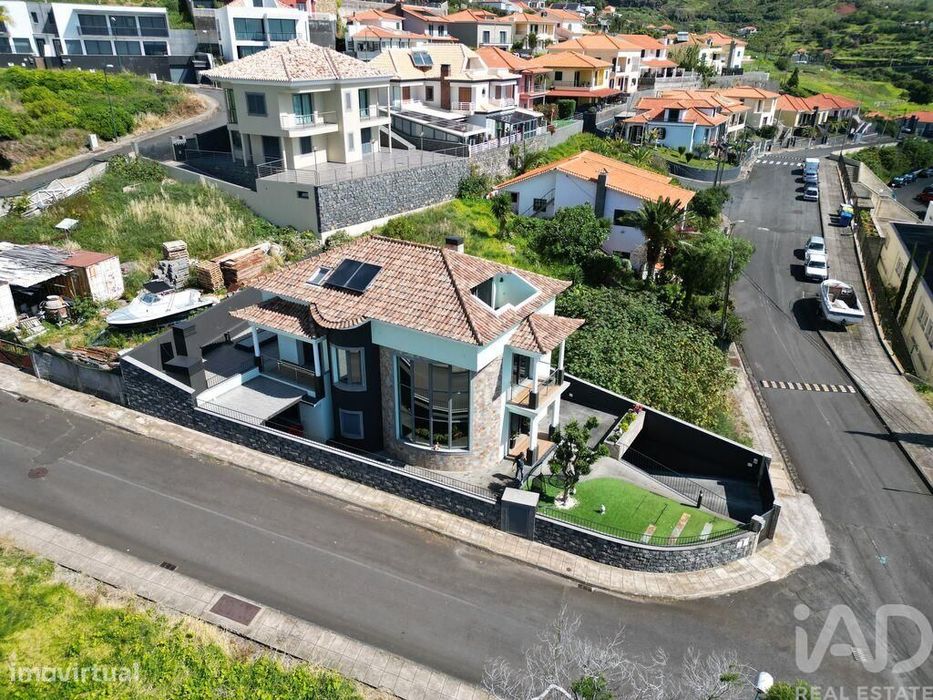 Casa / Villa T3 em Caniçal de 181,00 m2