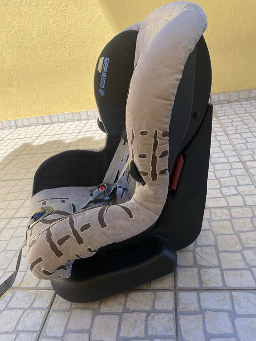 Cadeira de bebé para o carro maxi cosi
