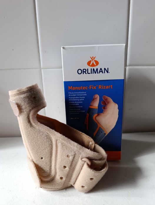 Imobilizador de polegar esquerdo marca Orliman T1