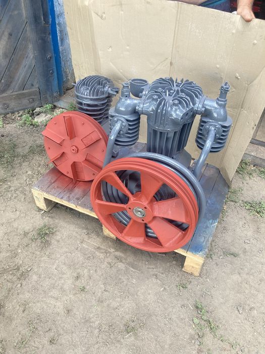 Коспрессор компрессор ГСВ 0.6/12