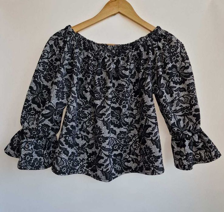 Женская блузка кроп топ открытые плечи длинные рукава missi london