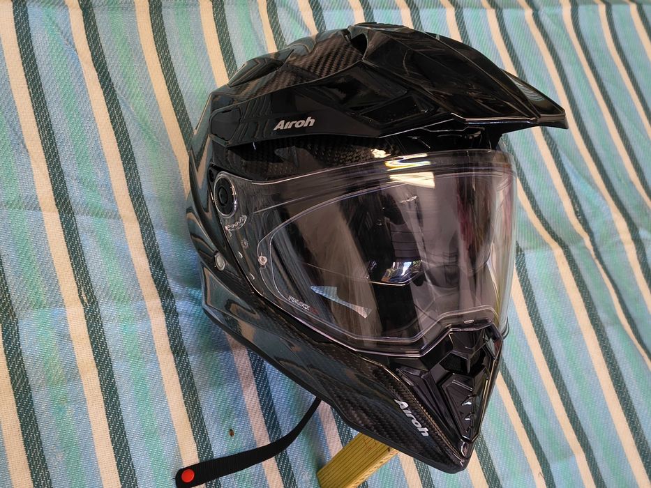 Kask Airoch commander MTB Adventure z daszkiem i blendą