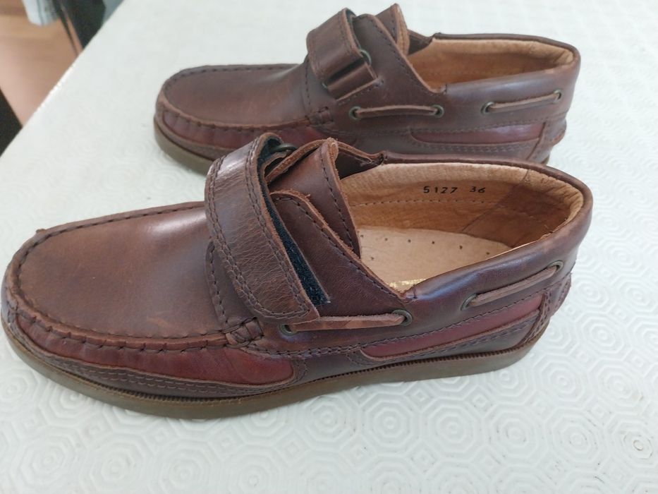 Sapatos criança n.36
