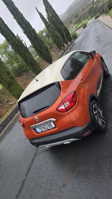 Renault Captur 1.5 dCi – Nacional – Excelente Estado