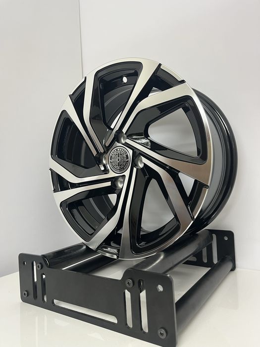 Jantes 15” 4x100 Novas  Compativeis Renault Clio Nissan Dacia Smart
