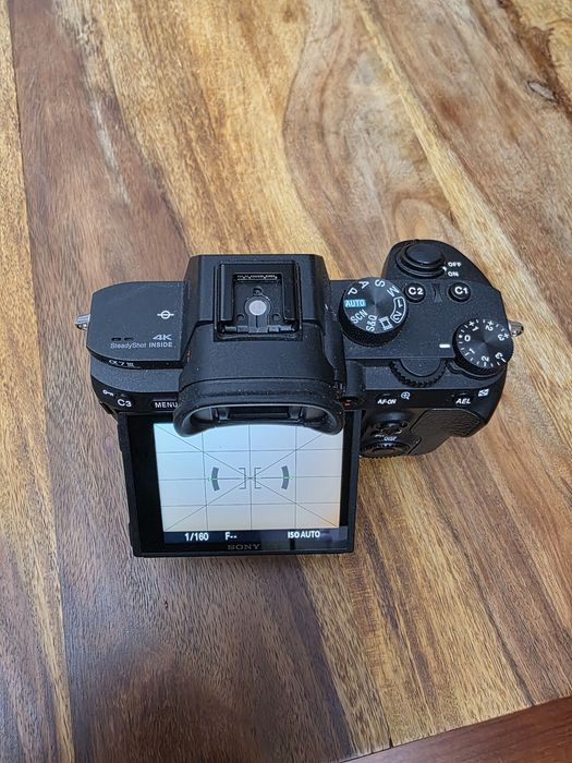 Sony A7 III body + karta pamięci+ bateria