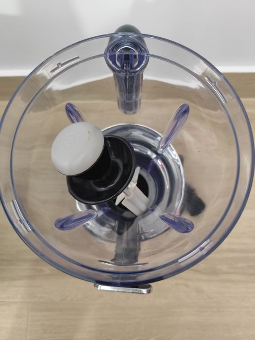 Liquidificador Kenwood com torneira