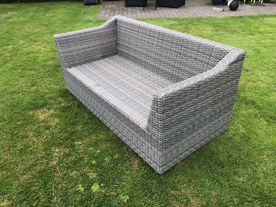 Sofa ratanowa trzy osobowa