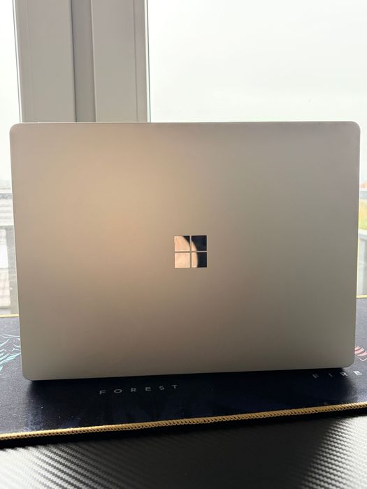 Surface laptop go2