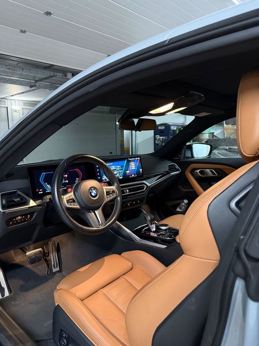 BMW M2 Auto foto 5