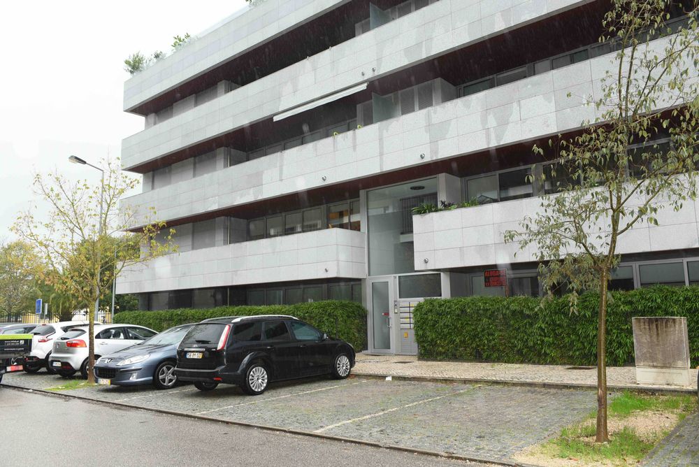 APARTAMENTO T2 Rua Ernesto Sena oliveira 31