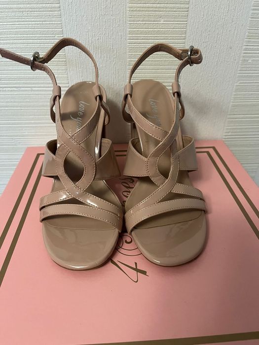 Босоніжки New Look нові 36 розмір повнорозмірні