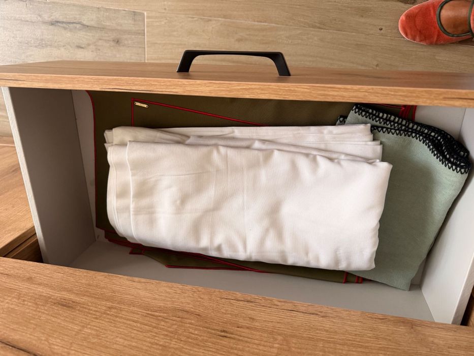 Aparador Jysk LINTRUP com 2 portas