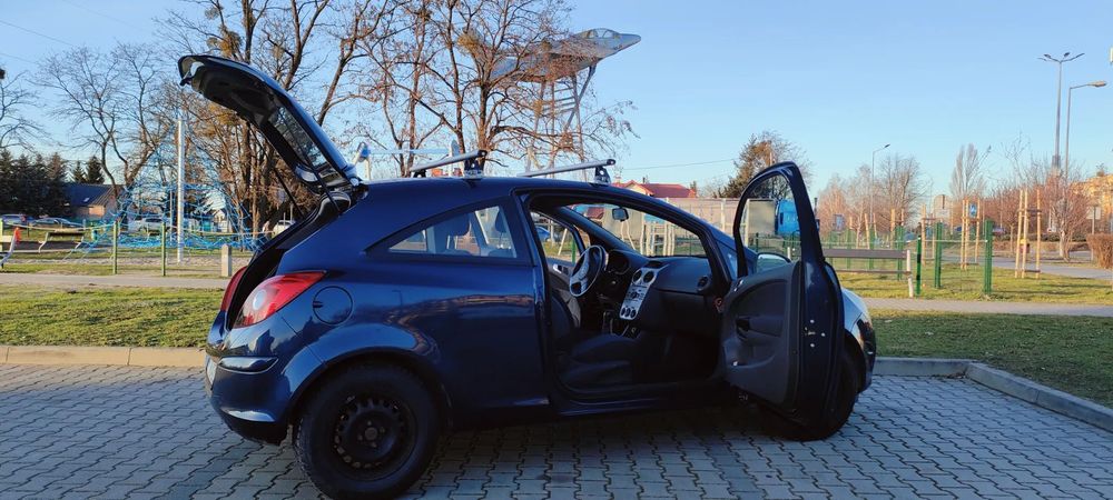 Opel Corsa LPG 2013 dojazd do pracy