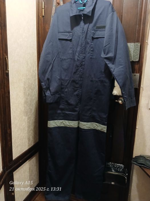 Продам комбинезон рабочий