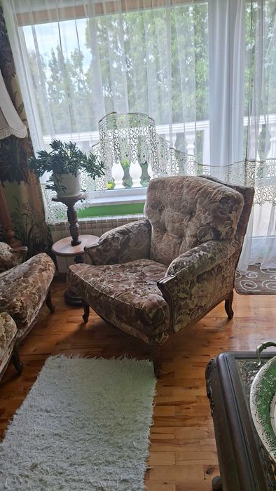 Piękny wygodny zestaw wypoczynkowy