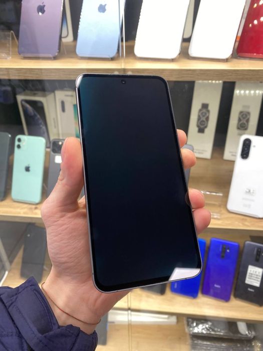 Samsung s24 FE 8/256gb идеал с коробкой