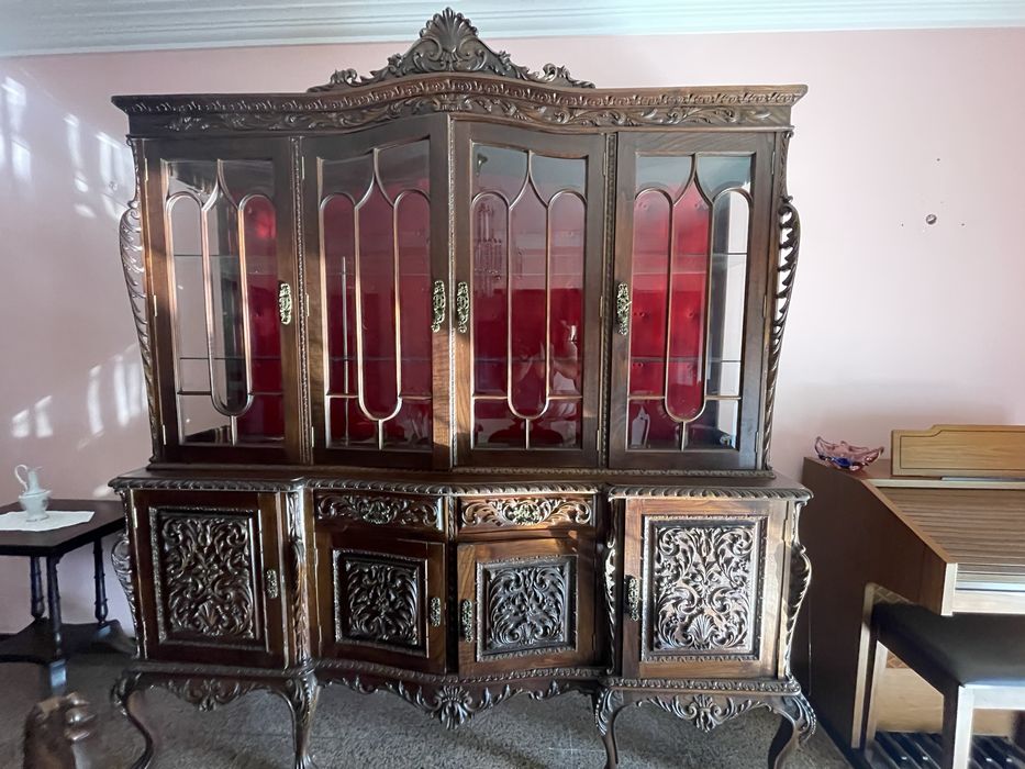 Mobília Antiga em Madeira Maciça – Sala, Quartos e Escritório – Excelente Estado