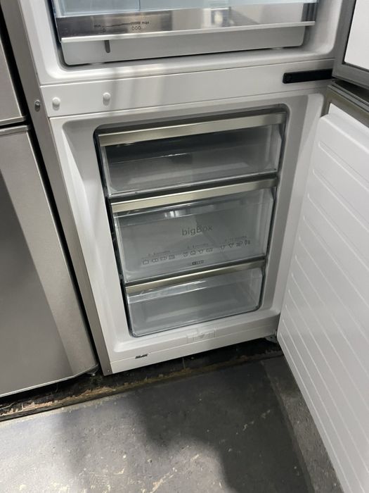 Холодильник Siemens