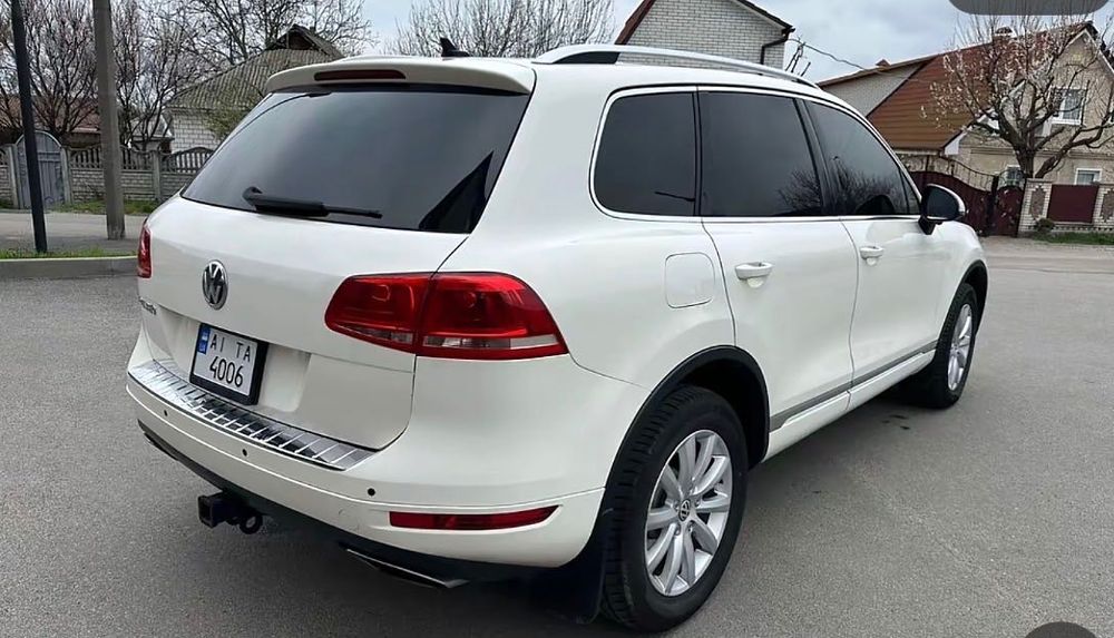 Volkswagen Touareg 2011 VIN WVGFK9BP3BD004425 фото оголошення 11 з 23